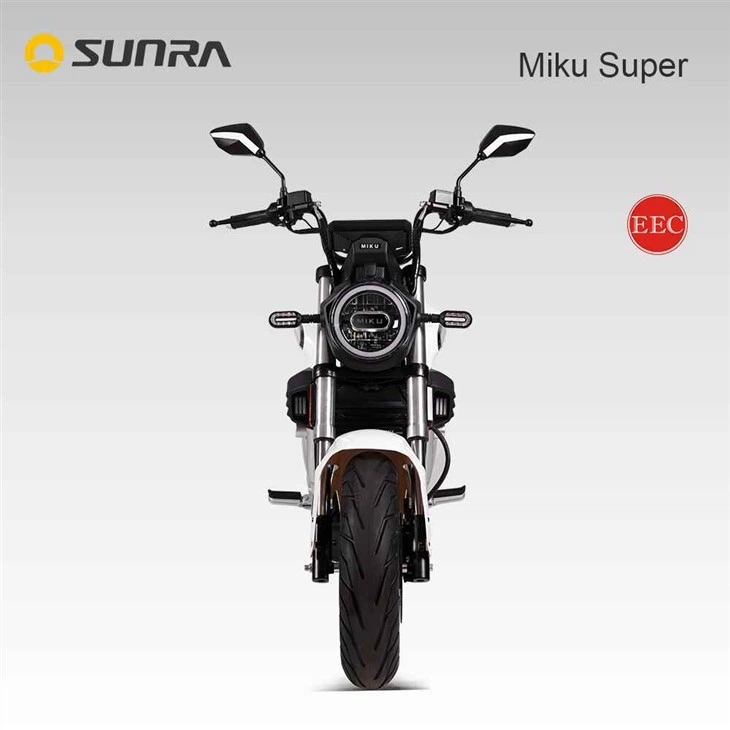 MIKU SUPER compact hyper black electric scooter for men