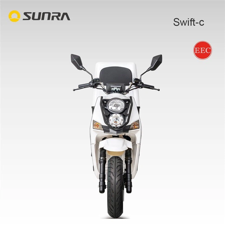 Swift Electric Cargo Moped for pizza delivery