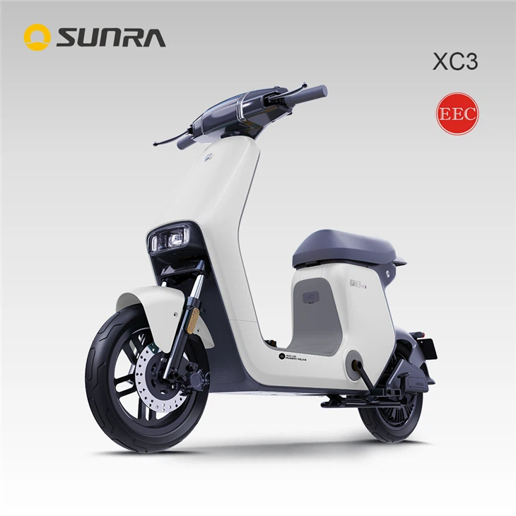XC3 Women's Electric Scooter